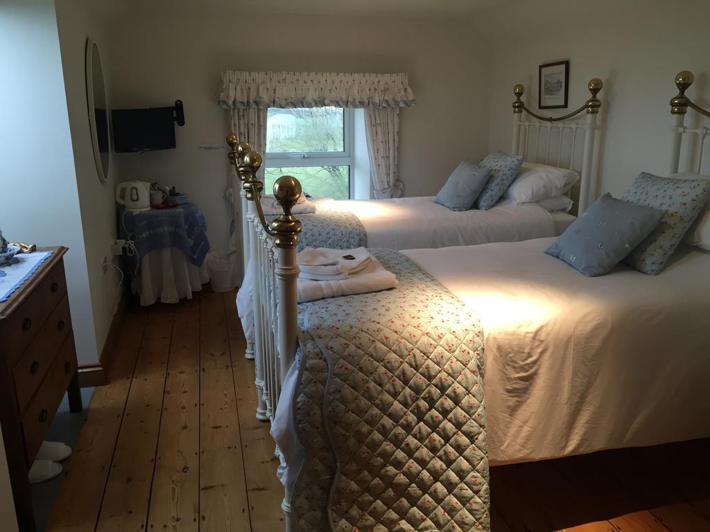 Melorne Farm Bed & Breakfast Camelford Phòng bức ảnh